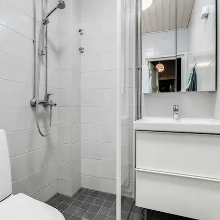 Apartment Charming With Garden Views Steps From Metro