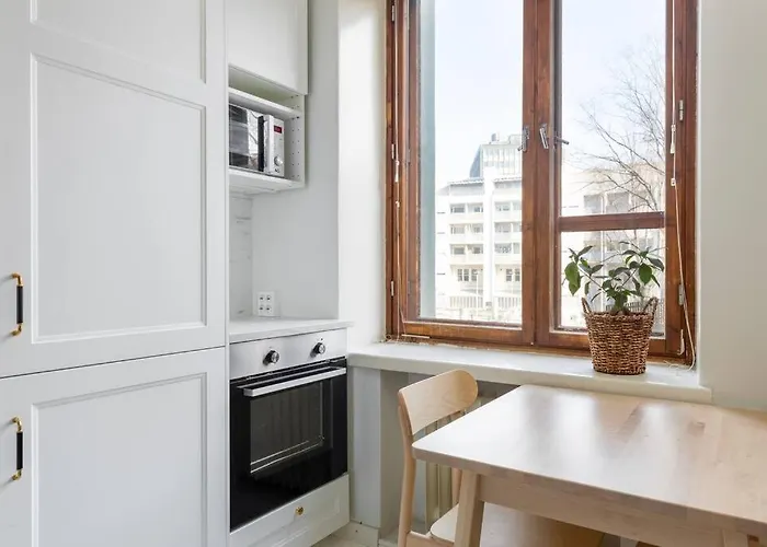 Charming With Garden Views Steps From Metro Apartmán Helsinky